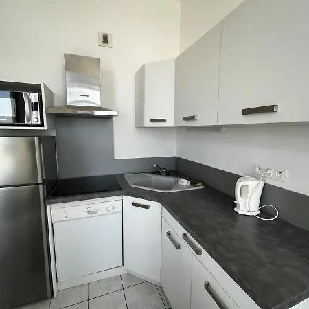 T2 Avec Piscine, Parking, Proche Et Commerces - Fr-1-197-536 Apartment Les Sables-d'Olonne